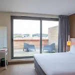 Centro فندق 4*