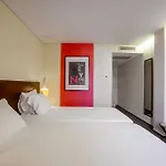 Centro 4* توريس فيدراس