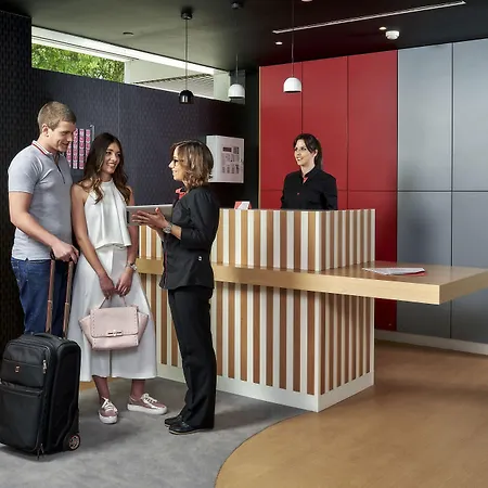 ステイ トーレス ベドラス セントロ 4*