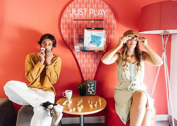 托里什韦德拉什中心酒店 酒店